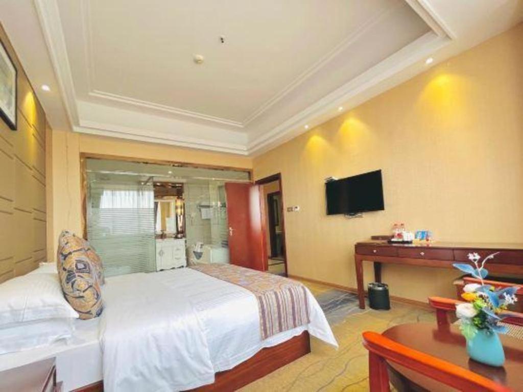 Greentree Inn Guangdong Jieyang Bus Terminal Station Ronghua Avenue Business Hotel Exterior foto