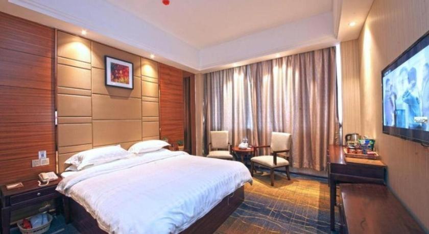 Greentree Inn Guangdong Jieyang Bus Terminal Station Ronghua Avenue Business Hotel Exterior foto
